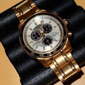 Citizen Chronograph Tachymeter Men Gold toned bracelet watch-NEW- Classy on